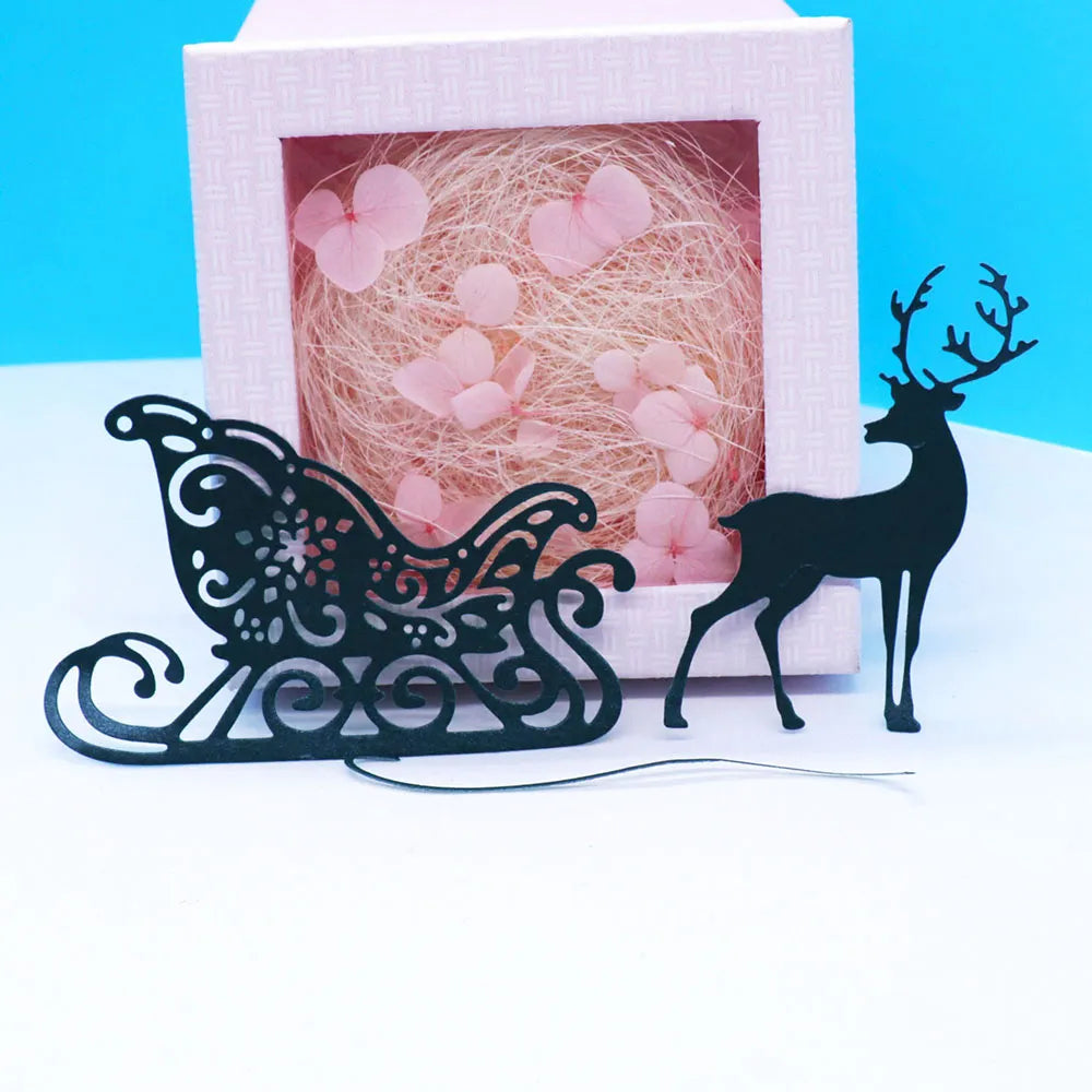 Cute Christmas Reindeer with Sleigh Metal Cutting Die, Size on Photo