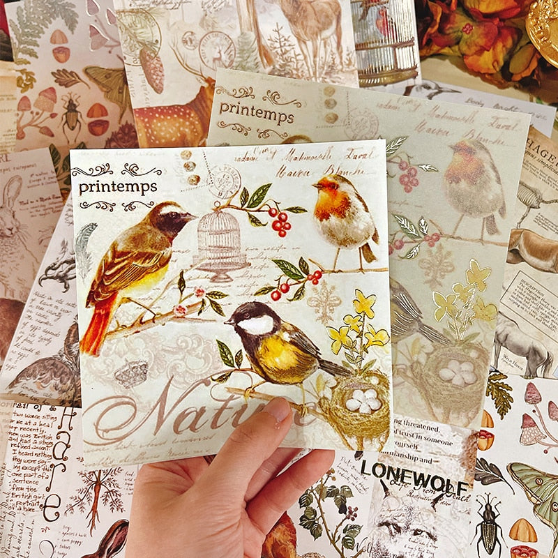 Beautiful Vintage-Style Nature Series Scrapbooking Paper, 13 cm x 13 cm, 15 Sheets