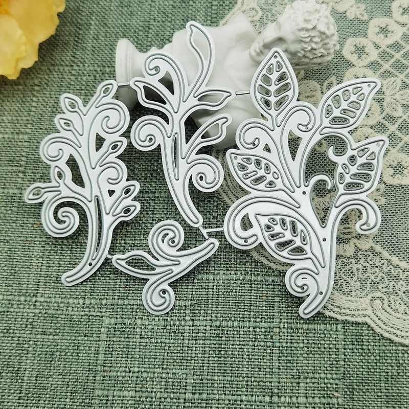 Four Gorgeous Leaves Metal Cutting Dies, 9.1 cm x 11.2 cm/3.6 in x 4.4 in