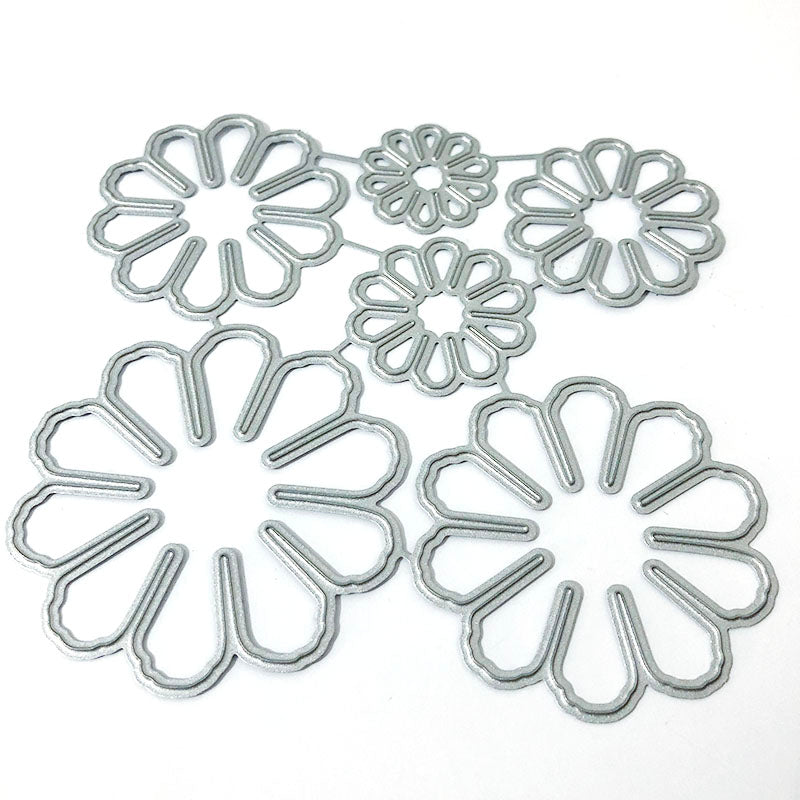 Pretty Peony Metal Cutting Die, 11.4 cm x 10.6 cm/4.48 in x 4.17 in (6 pieces) - Craft World 