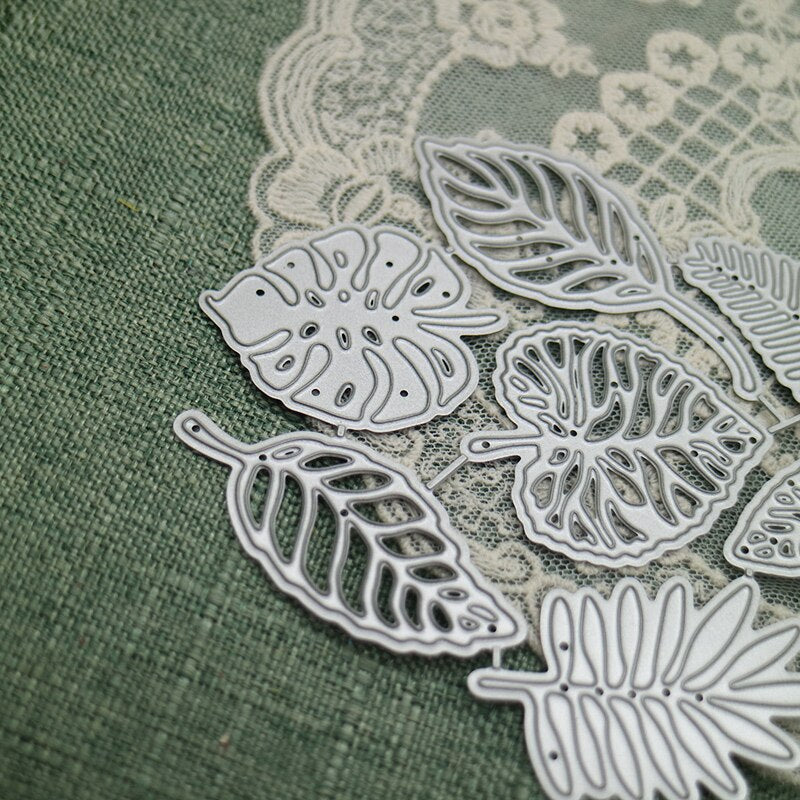 Seven Leafy Designs Metal Cutting Dies, 9.7 cm x 10.2 cm/3.81 in x 4.01 in