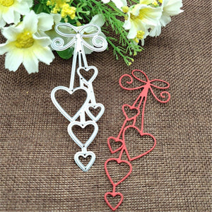 Love Heart Chain Metal Cutting Die, 9.5 cm x 3.5 cm/3.74 in x 1.37 in - Craft World