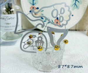 Mushroom House/Gnomes Metal Cutting Dies, 13.1 cm x 8.5 cm/8.7 cm x 8.7 cm - Craft World