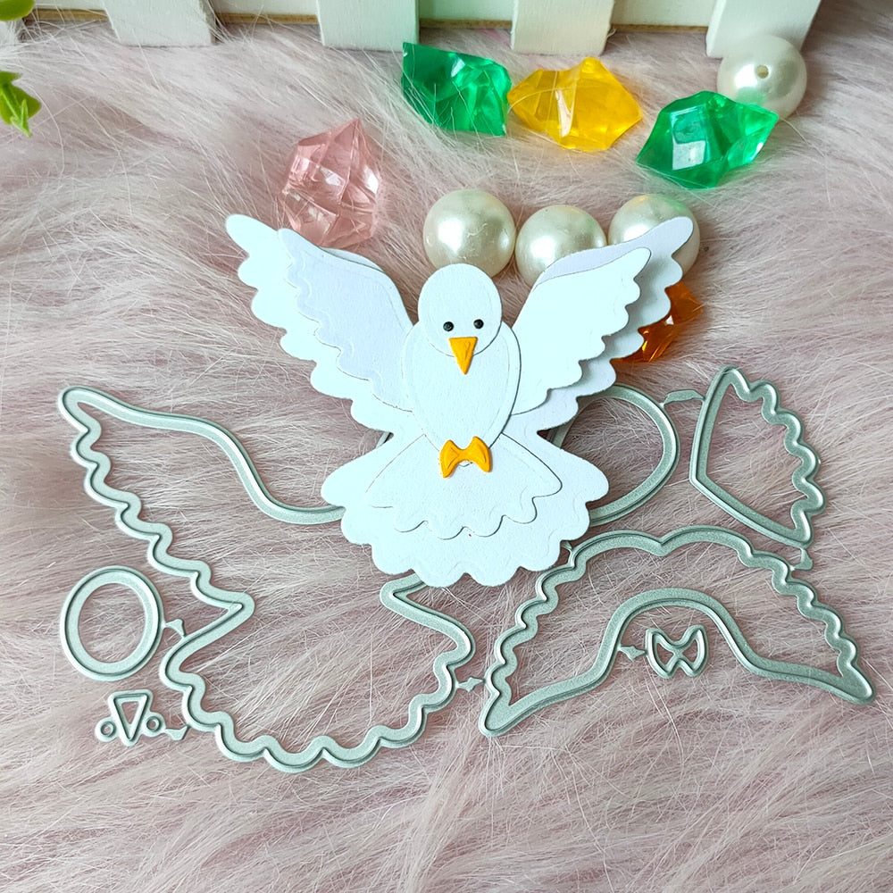 Graceful Dove Metal Cutting Die, 12.2 cm x 6.1 cm/4.80 in x 2.40 in - Craft World 